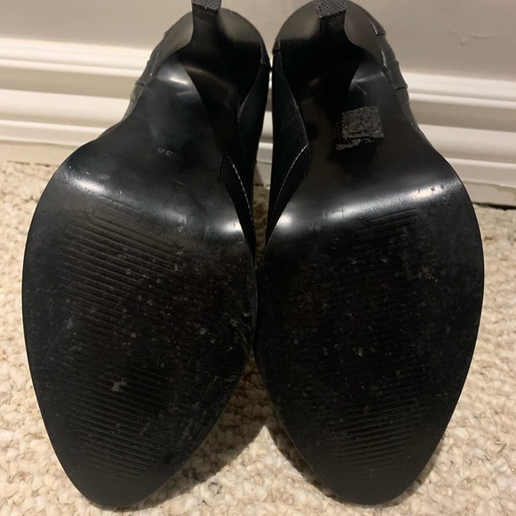 Daniel Hechter booties/shoeties - Picture 4 of 5